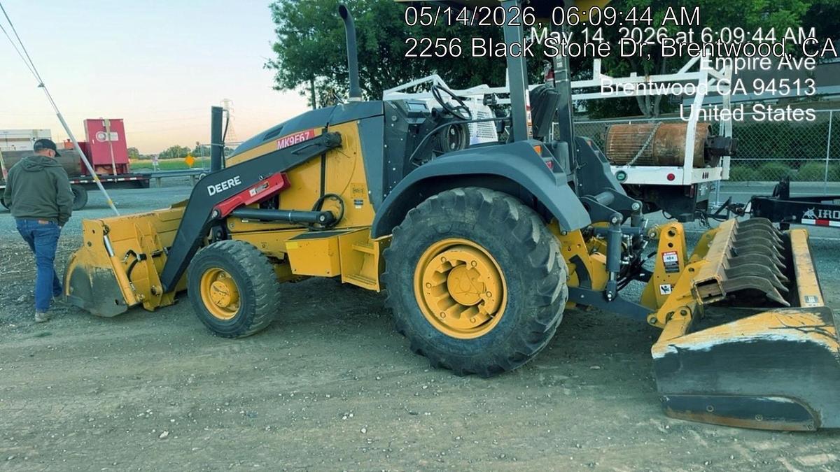 Used 2021 DEERE 210LEP