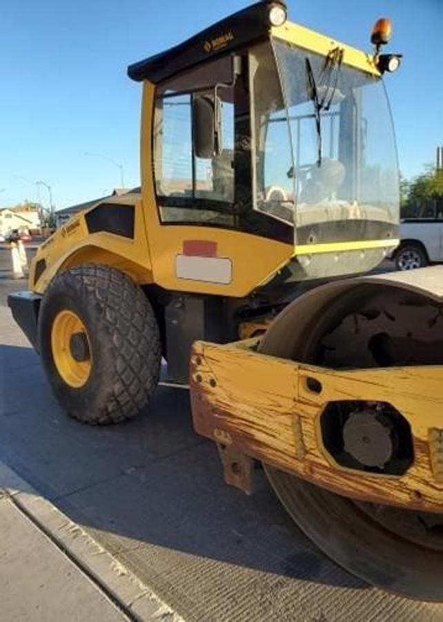 Used 2016 BOMAG BW211D-50