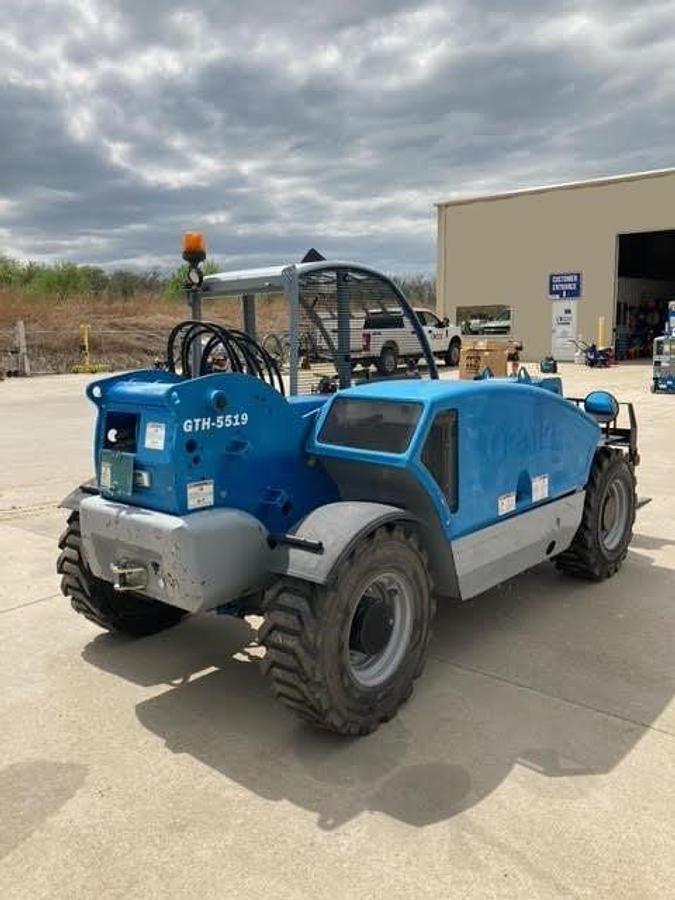 Used 2014 GENIE GTH5519
