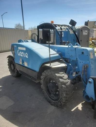 Used 2015 GENIE GTH5519