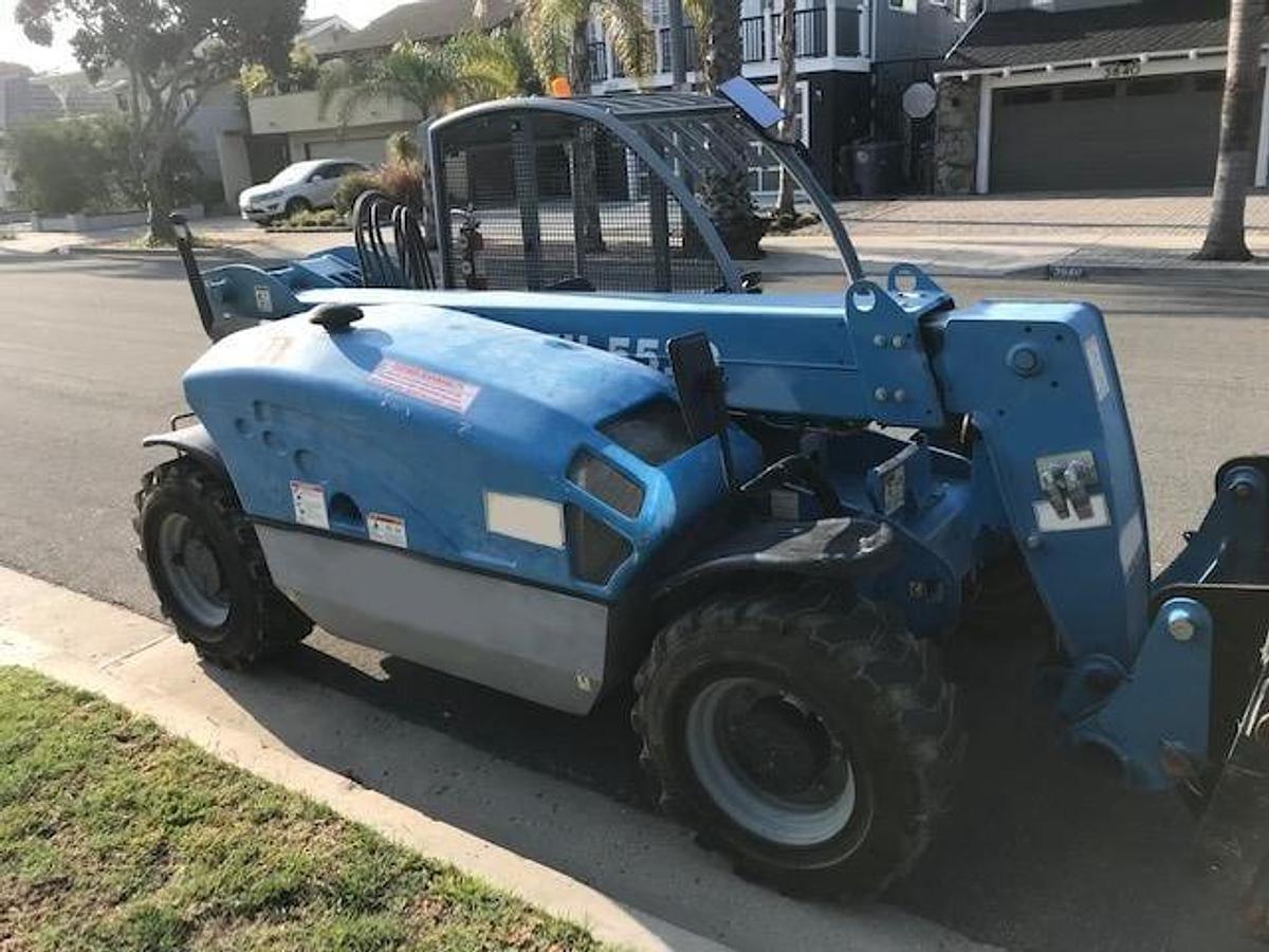 Used 2013 GENIE GTH5519