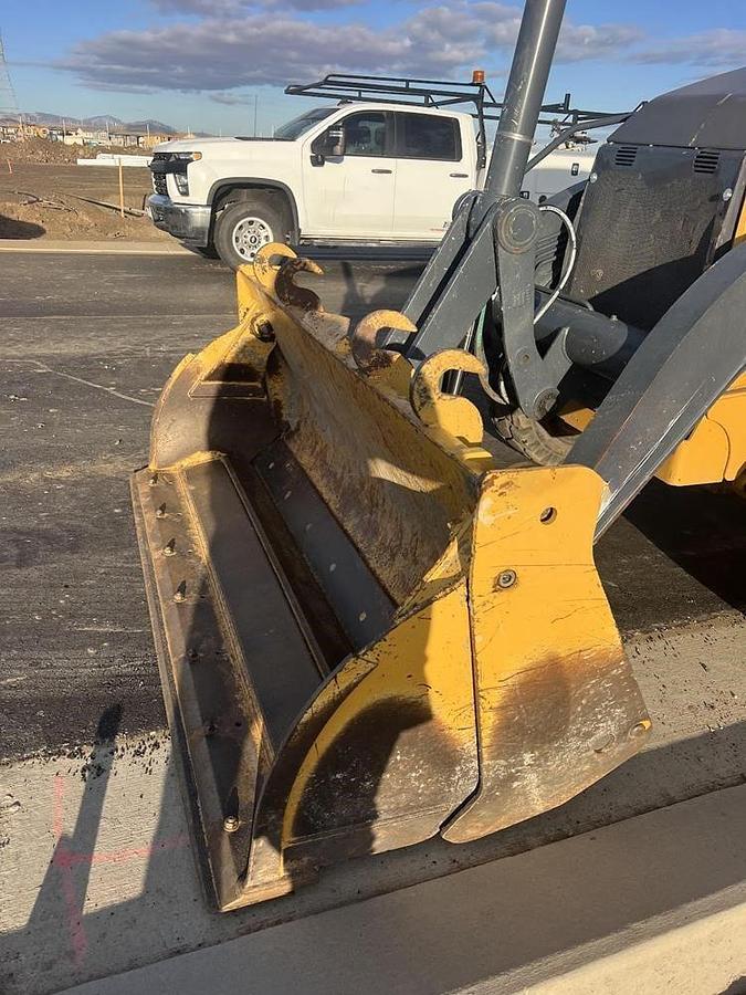 Used 2019 DEERE 310L EP