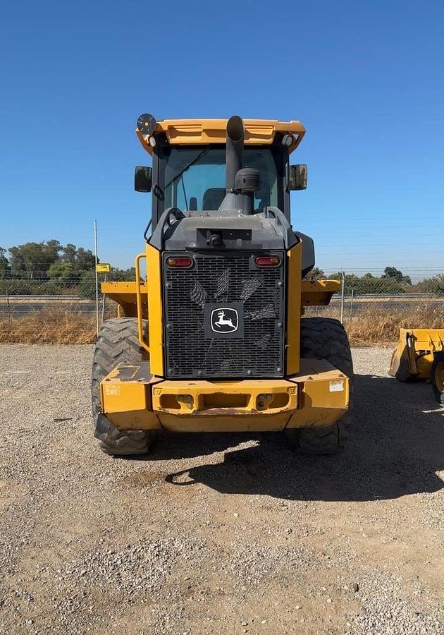 Used 2019 DEERE 524L