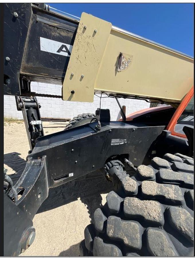 Used 2016 JLG 1255