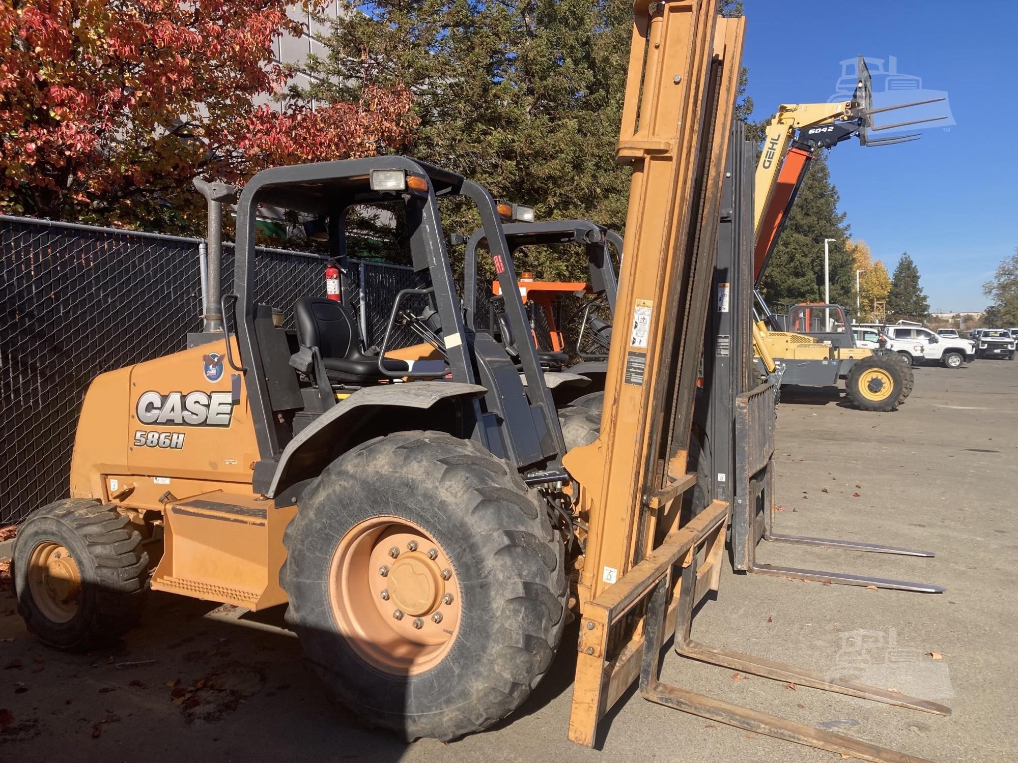 Used 2012 CASE 586H