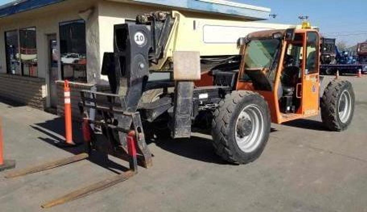 Used 2013 JLG G10-55A