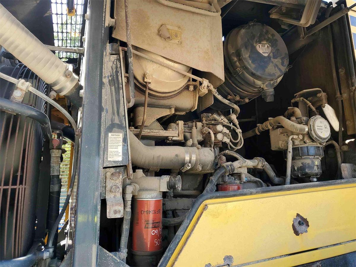 Used 2015 KOMATSU WA380-7