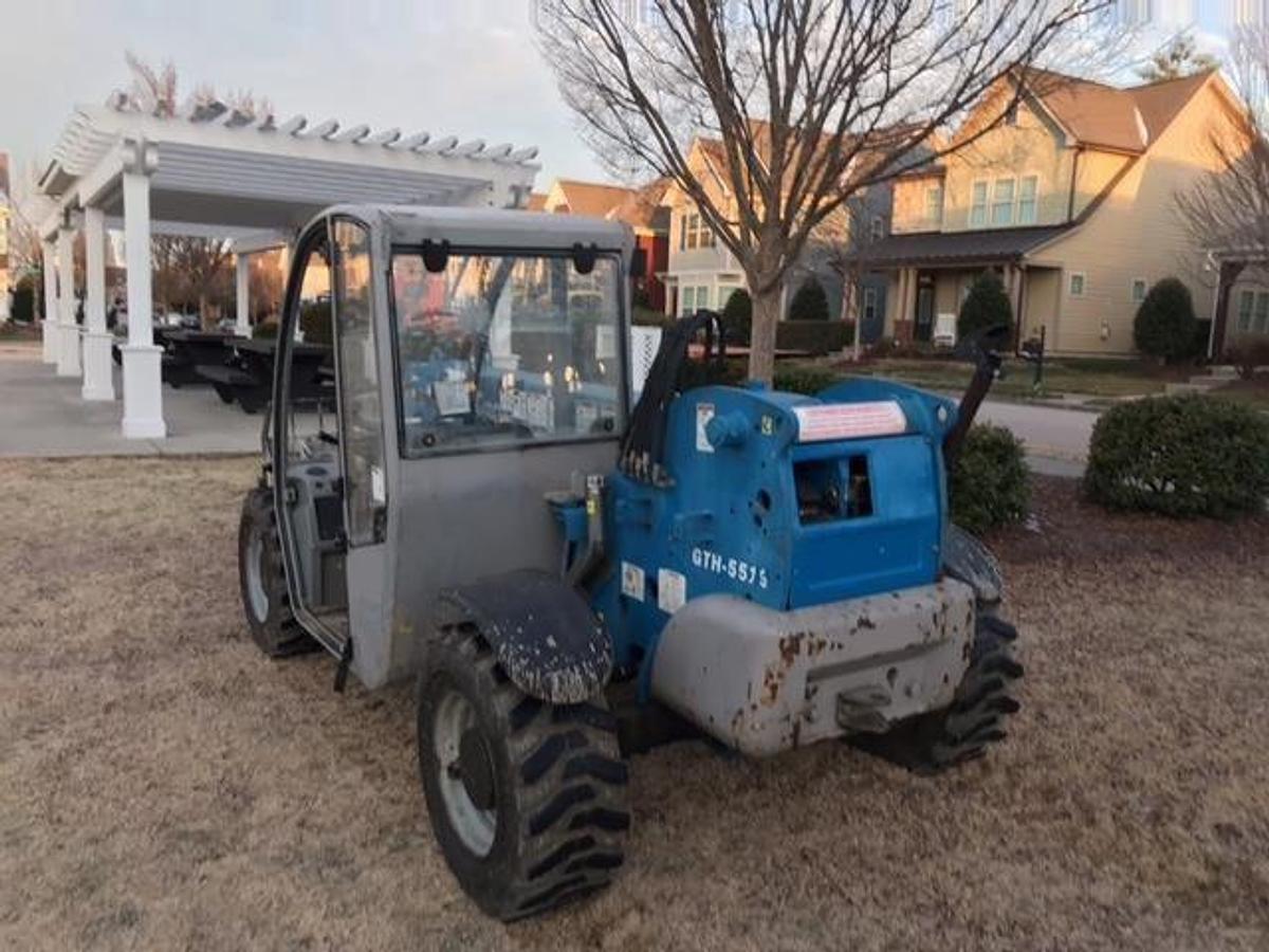 Used 2013 GENIE GTH5519