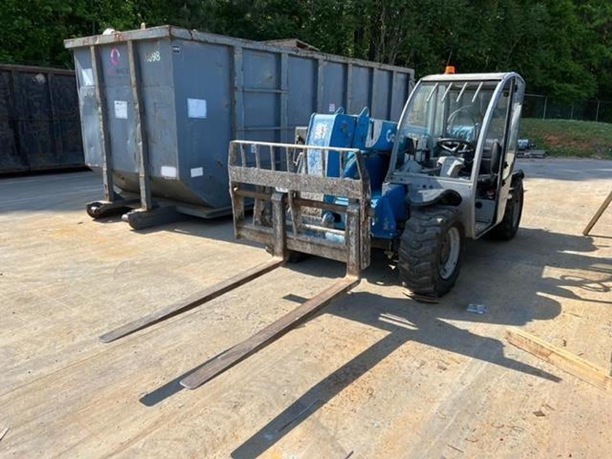 Used 2013 GENIE GTH5519
