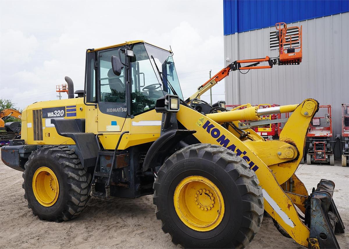 Used 2016 KOMATSU WA320-7