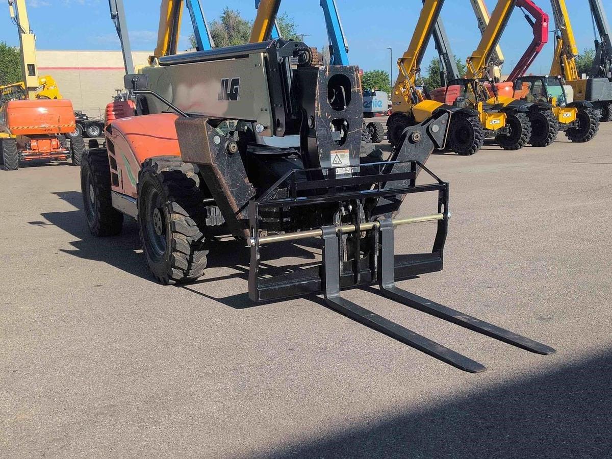 Used 2018 JLG 1055