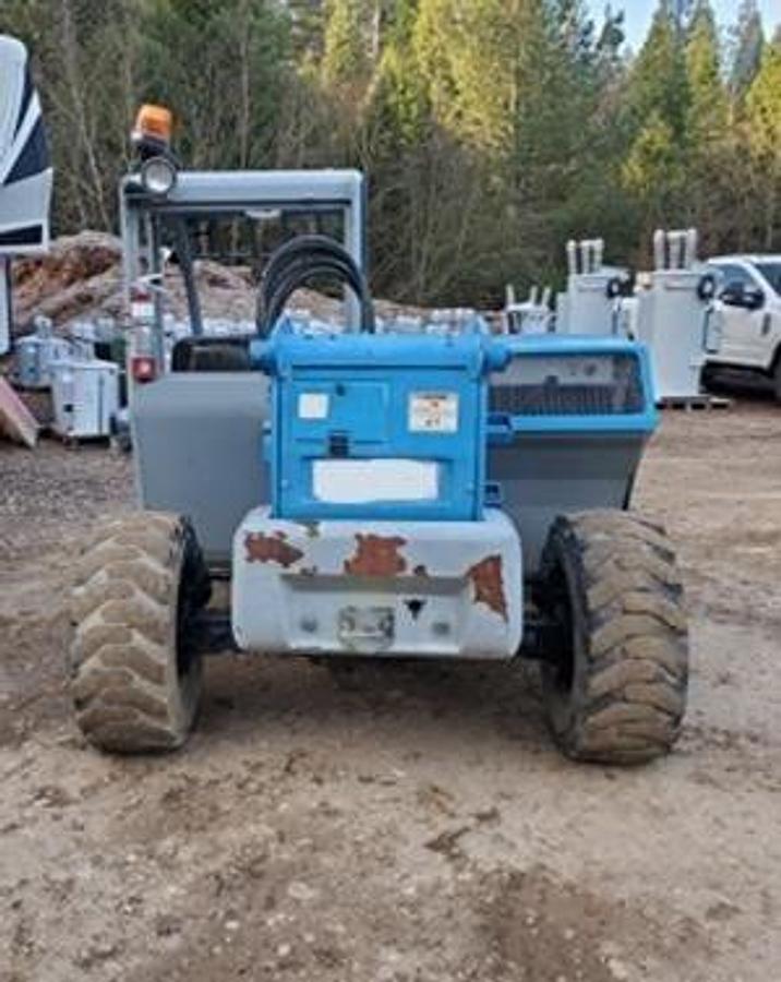 Used 2014 GENIE GTH5519