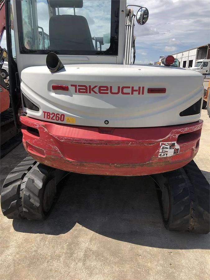 Used 2016 TAKEUCHI TB260