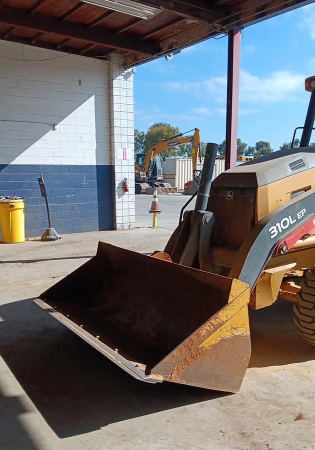 Used 2018 DEERE 310L EP