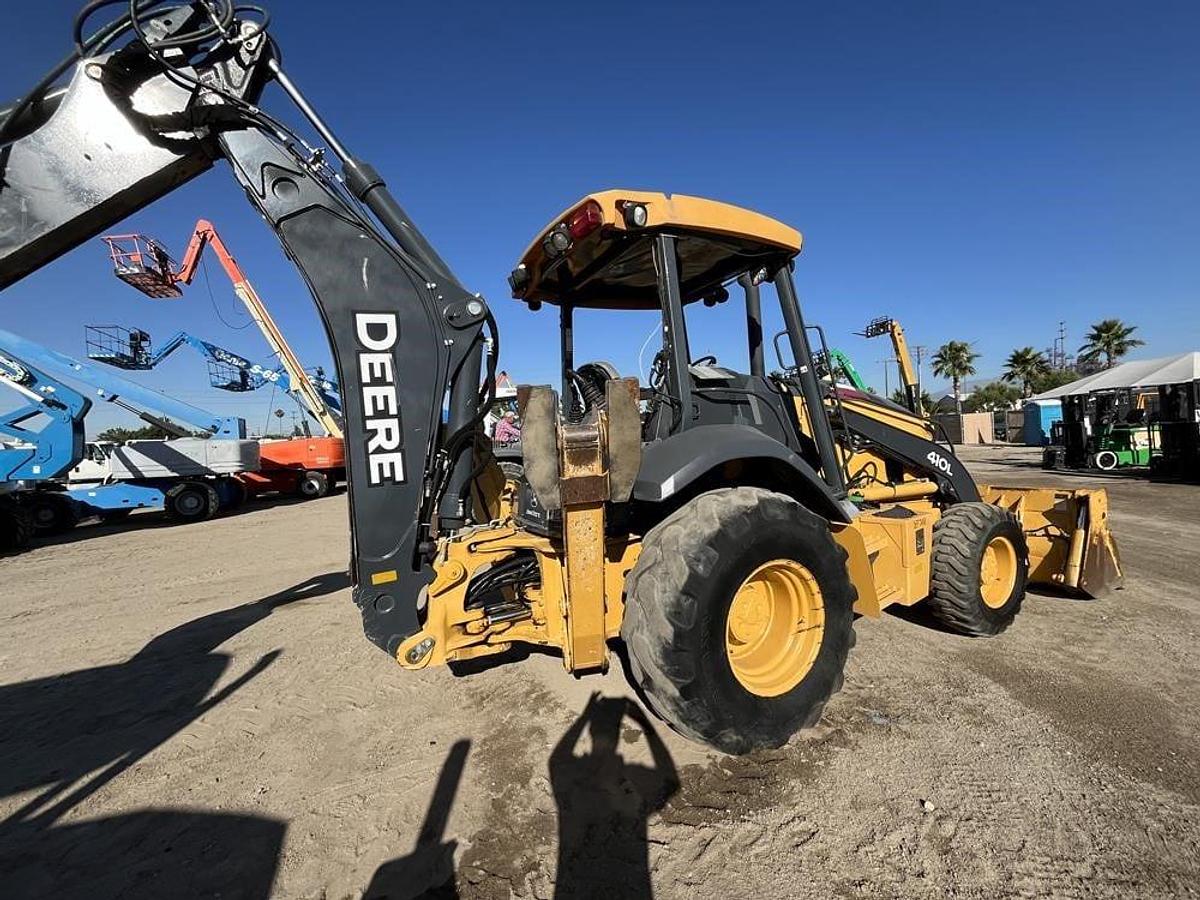 Used 2018 DEERE 410L