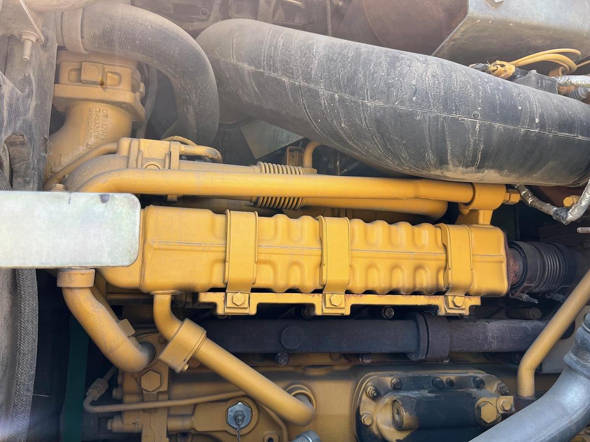 Used 2013 DEERE 644K