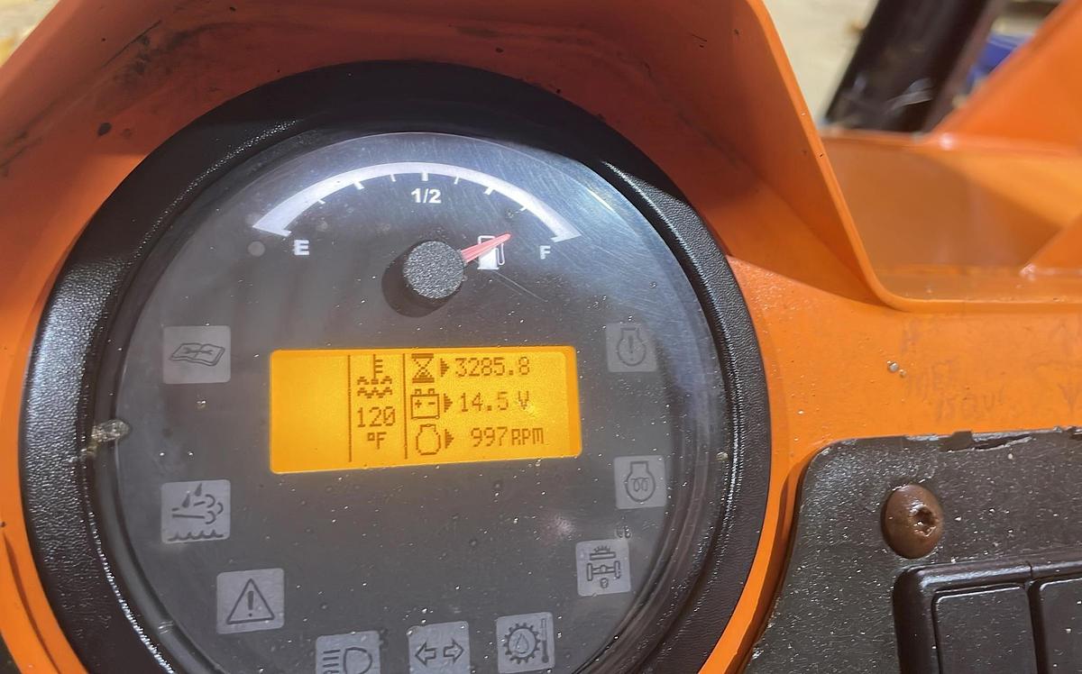 Used 2017 SKY TRAK 10054