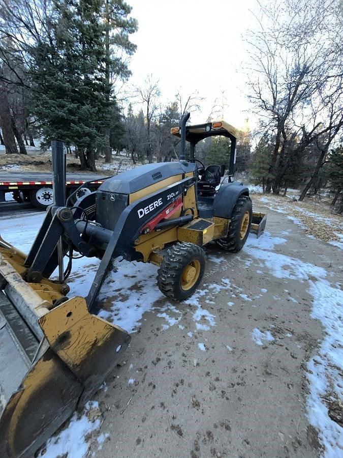Used 2019 DEERE 210LEP