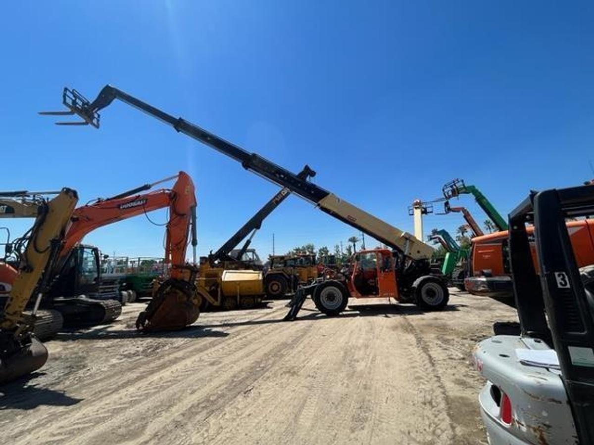 Used 2014 JLG G10-55A