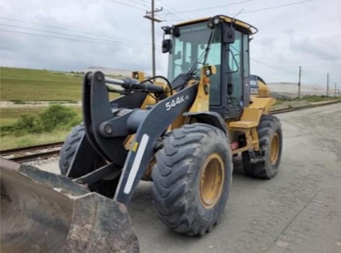 Used 2017 DEERE 544K