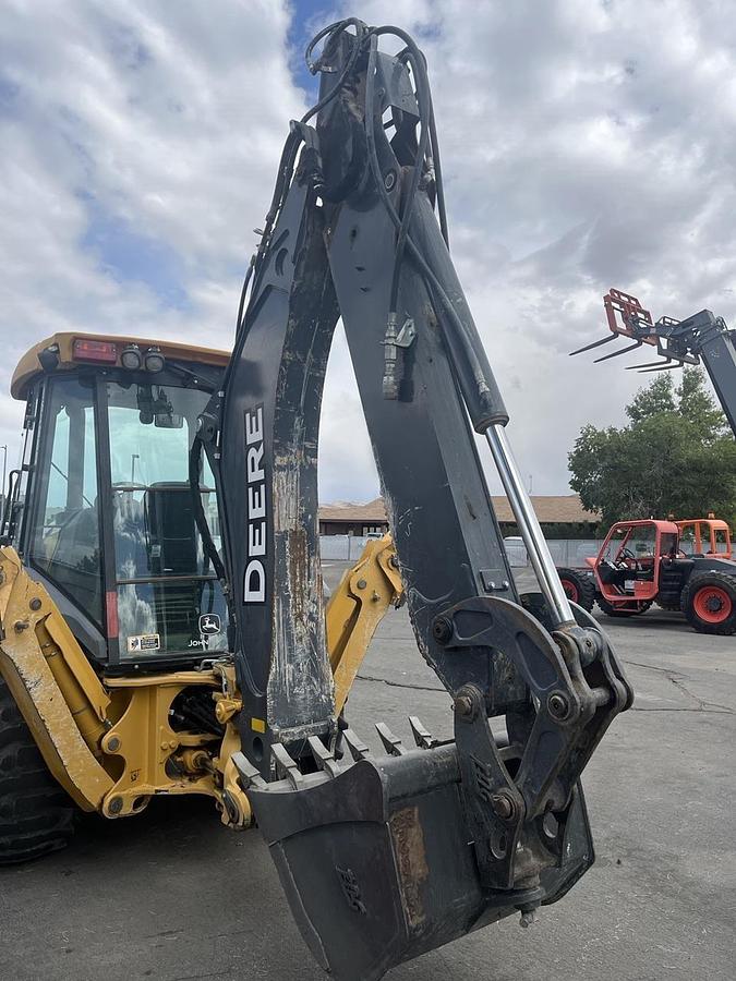 Used 2017 DEERE 410L