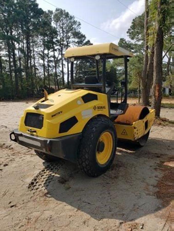 Used 2015 BOMAG BW177D-50
