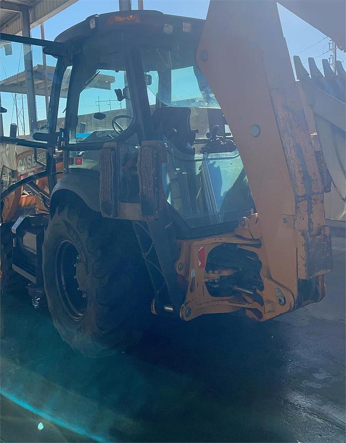 Used 2018 CASE 580SN