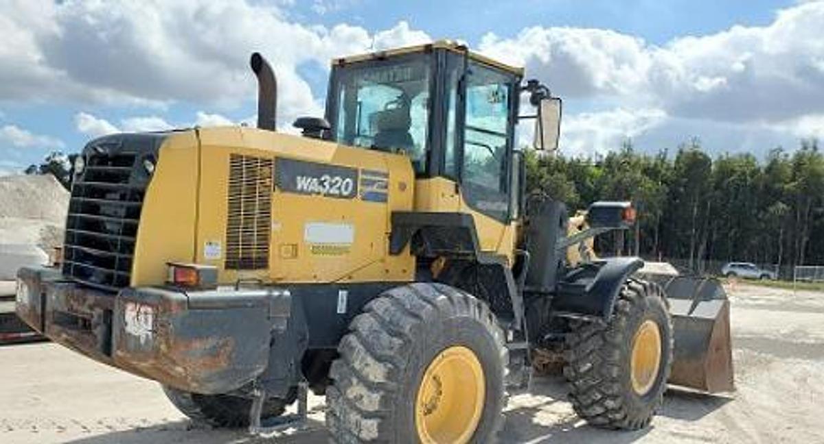 Used 2016 KOMATSU WA320-7