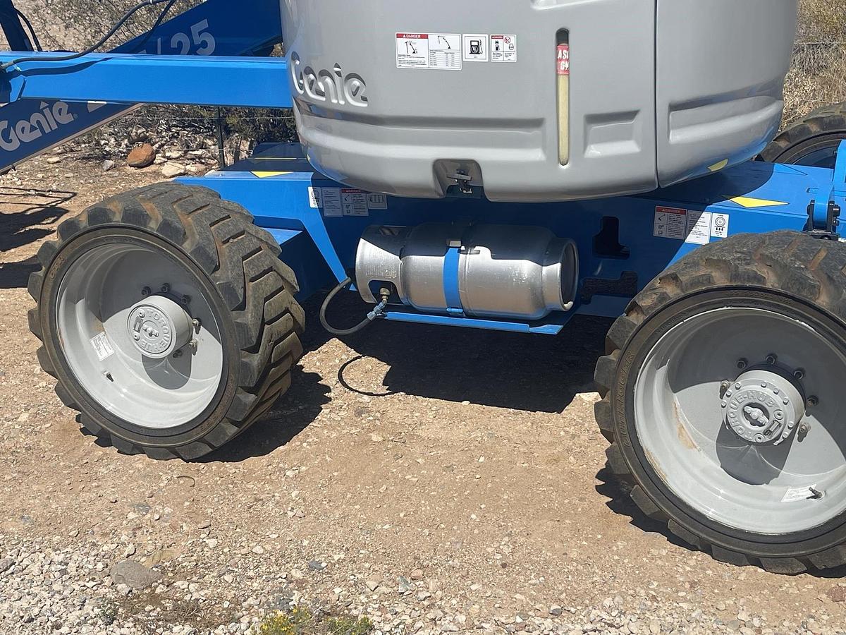 Used 2008 GENIE Z45/25