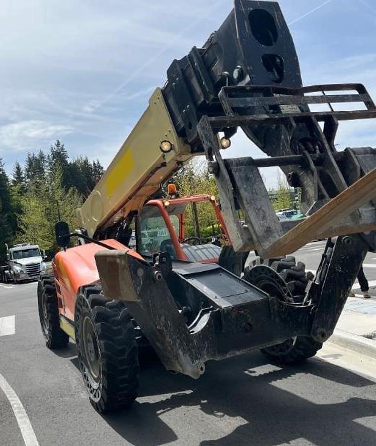 Used 2016 JLG G10-55A