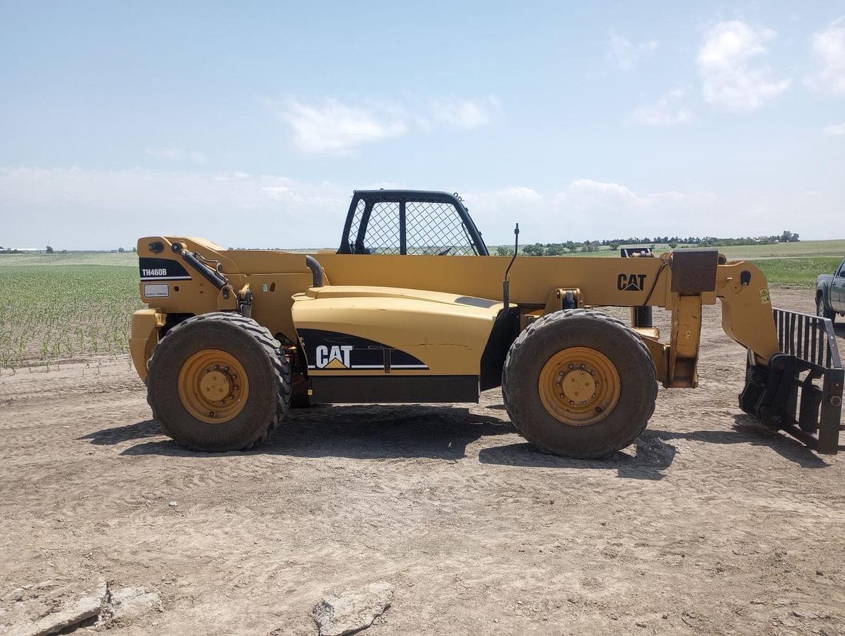 Used 2005 CATERPILLAR TH460B