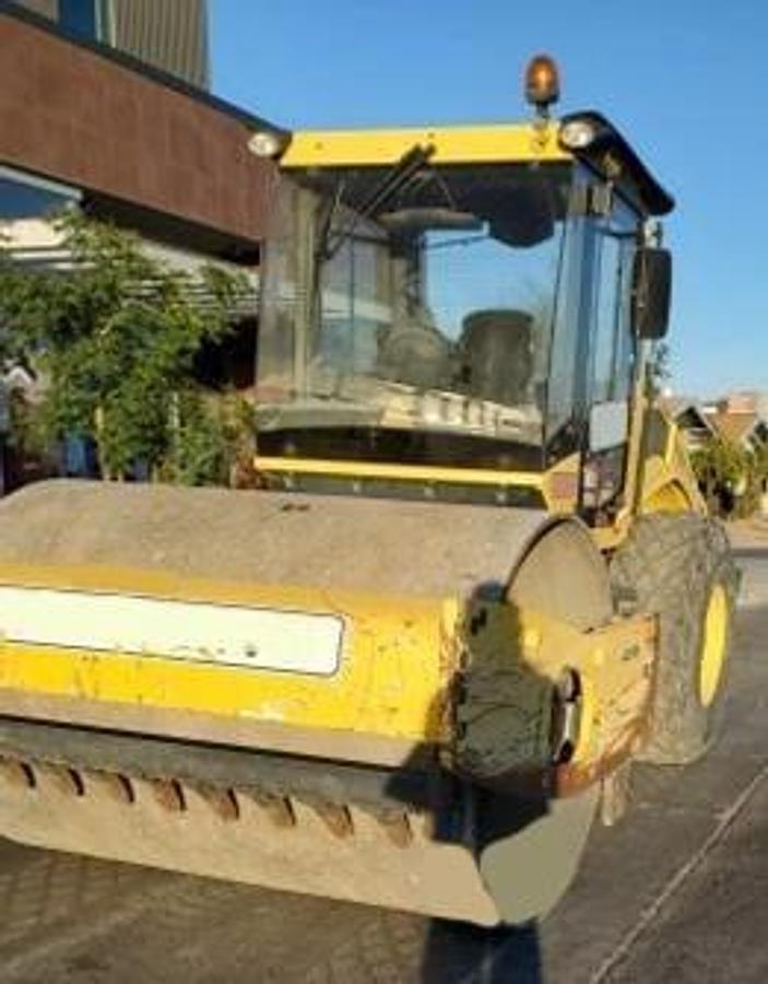Used 2016 BOMAG BW211D-50