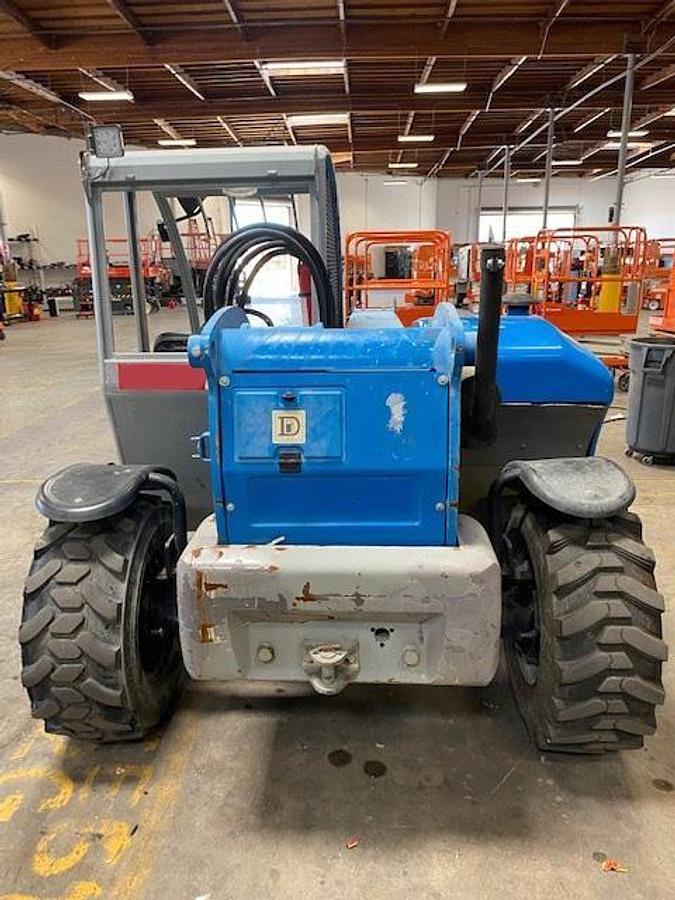 Used 2015 GENIE GTH5519