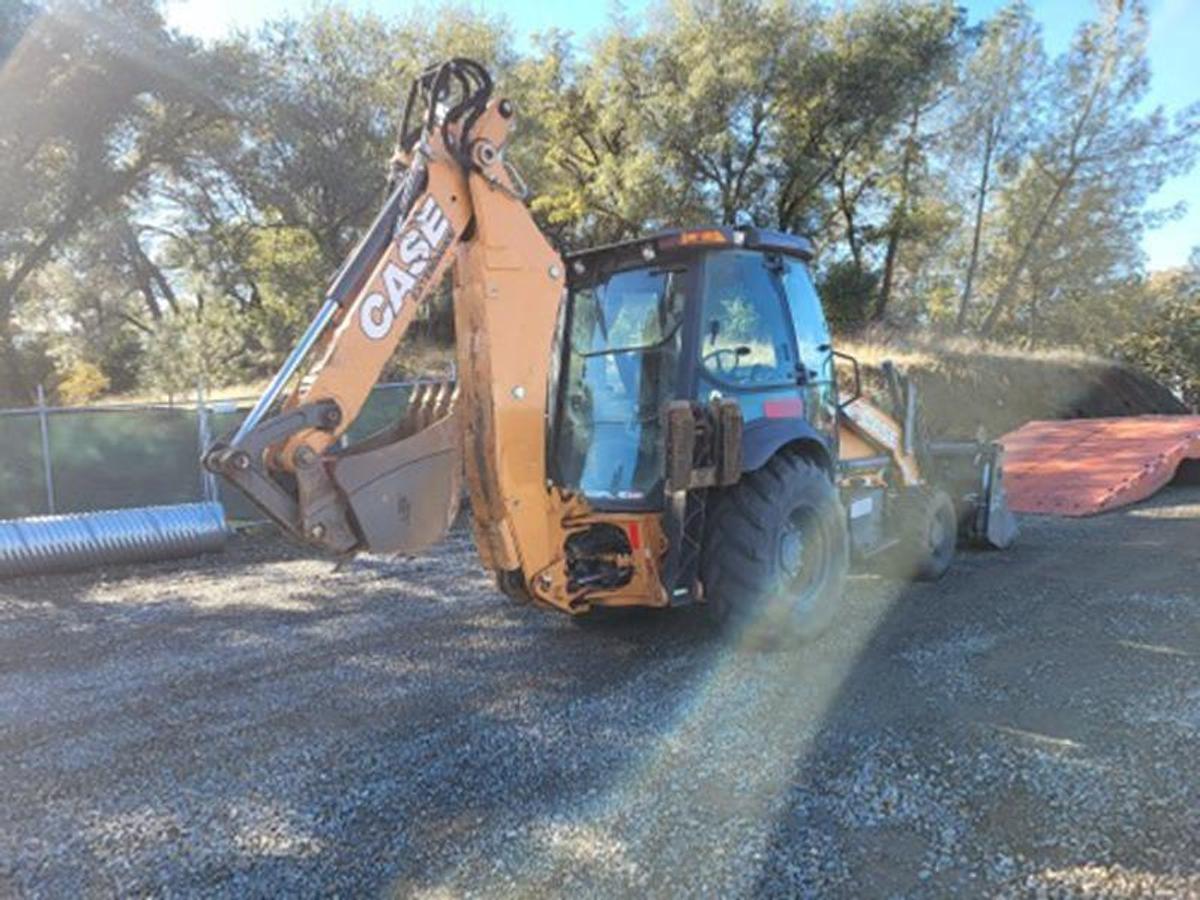 Used 2019 CASE 580N EP