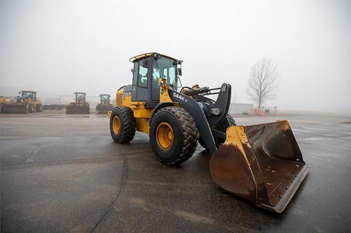 Used 2017 DEERE 544K