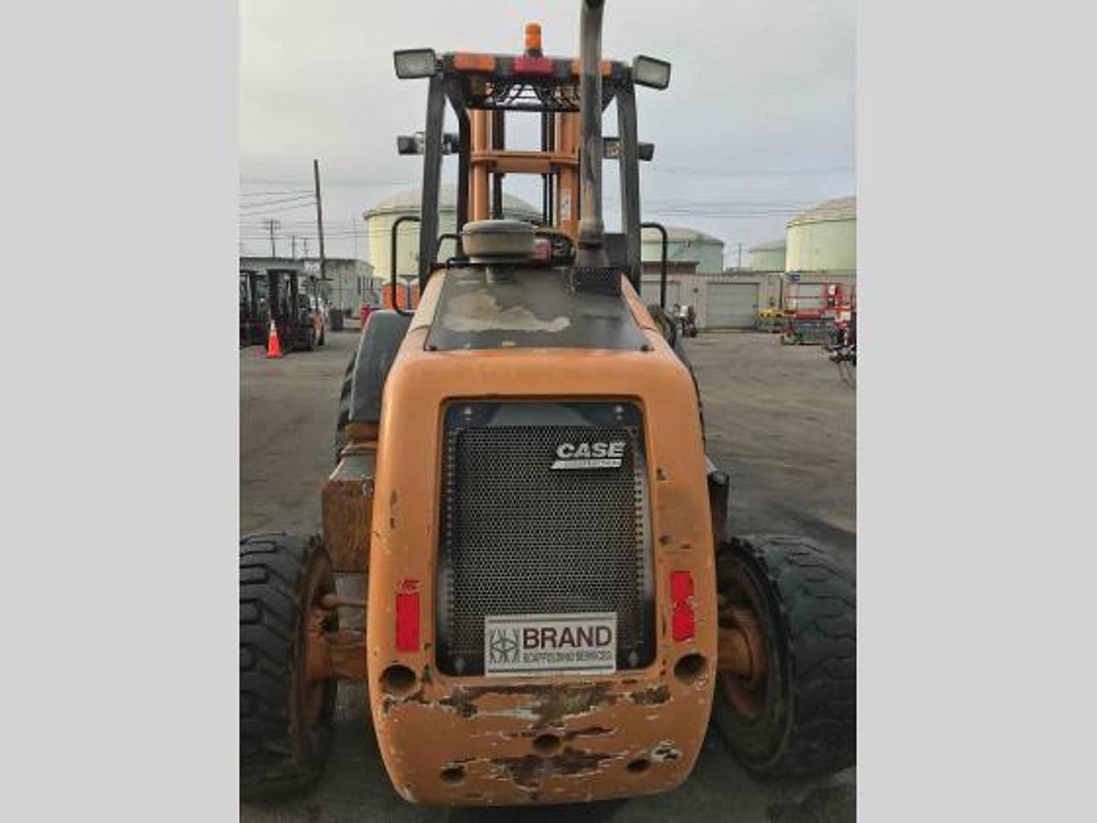 Used 2014 CASE 586H