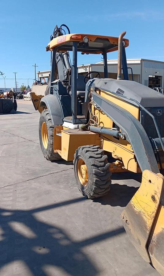 Used 2019 DEERE 310L EP