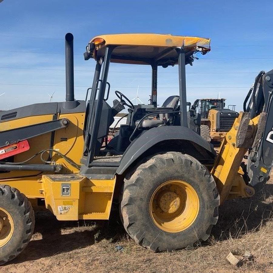 Used 2020 DEERE 410L