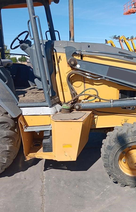 Used 2019 DEERE 310L EP