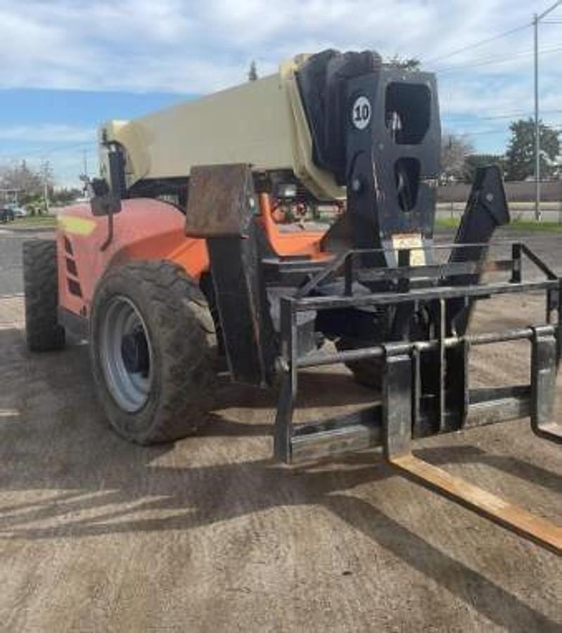 Used 2015 JLG G10-55A