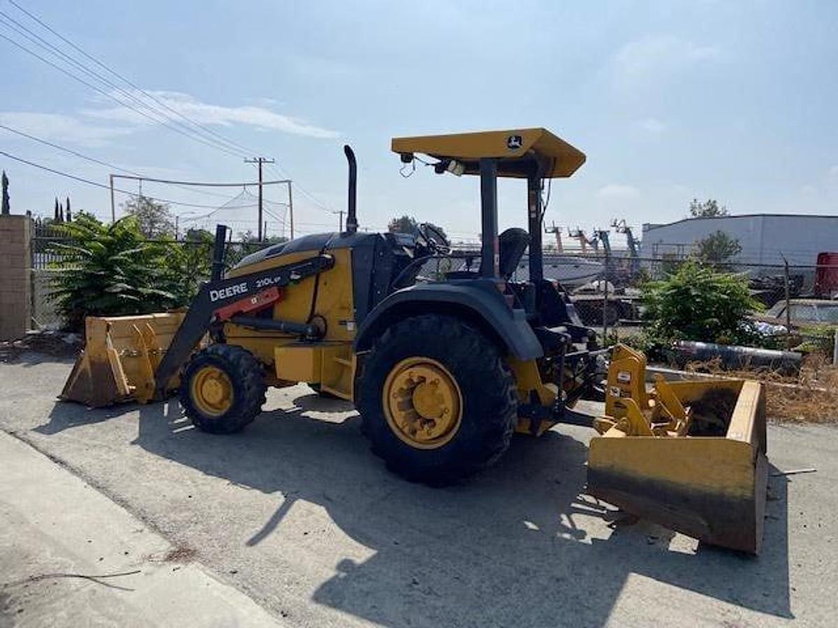 Used 2017 DEERE 210LEP