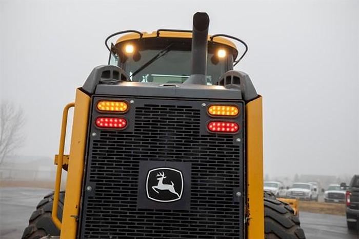 Used 2017 DEERE 544K