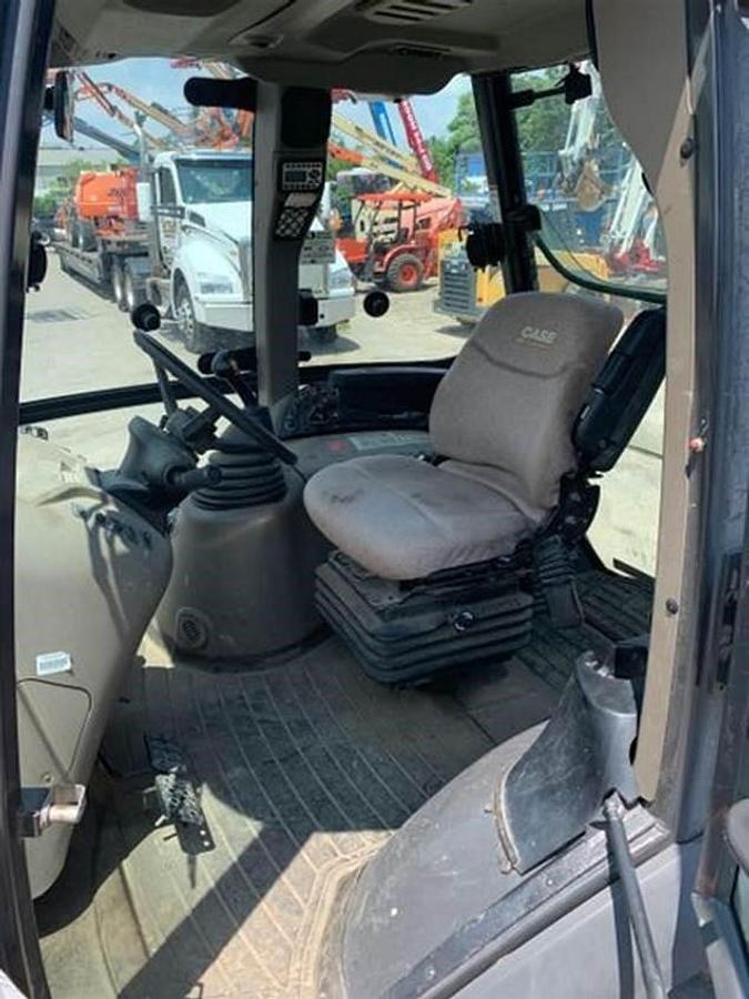 Used 2017 CASE 580SN