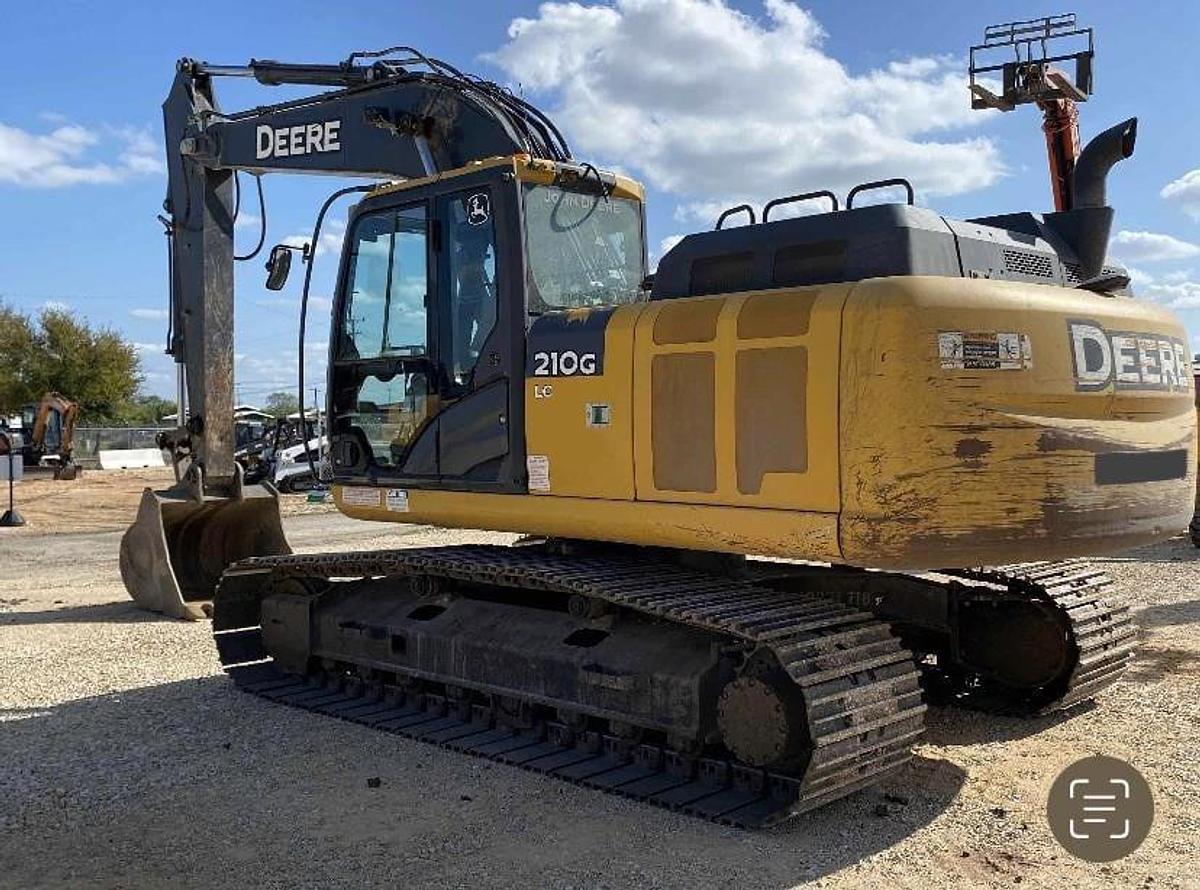 Used 2018 DEERE 210G LC