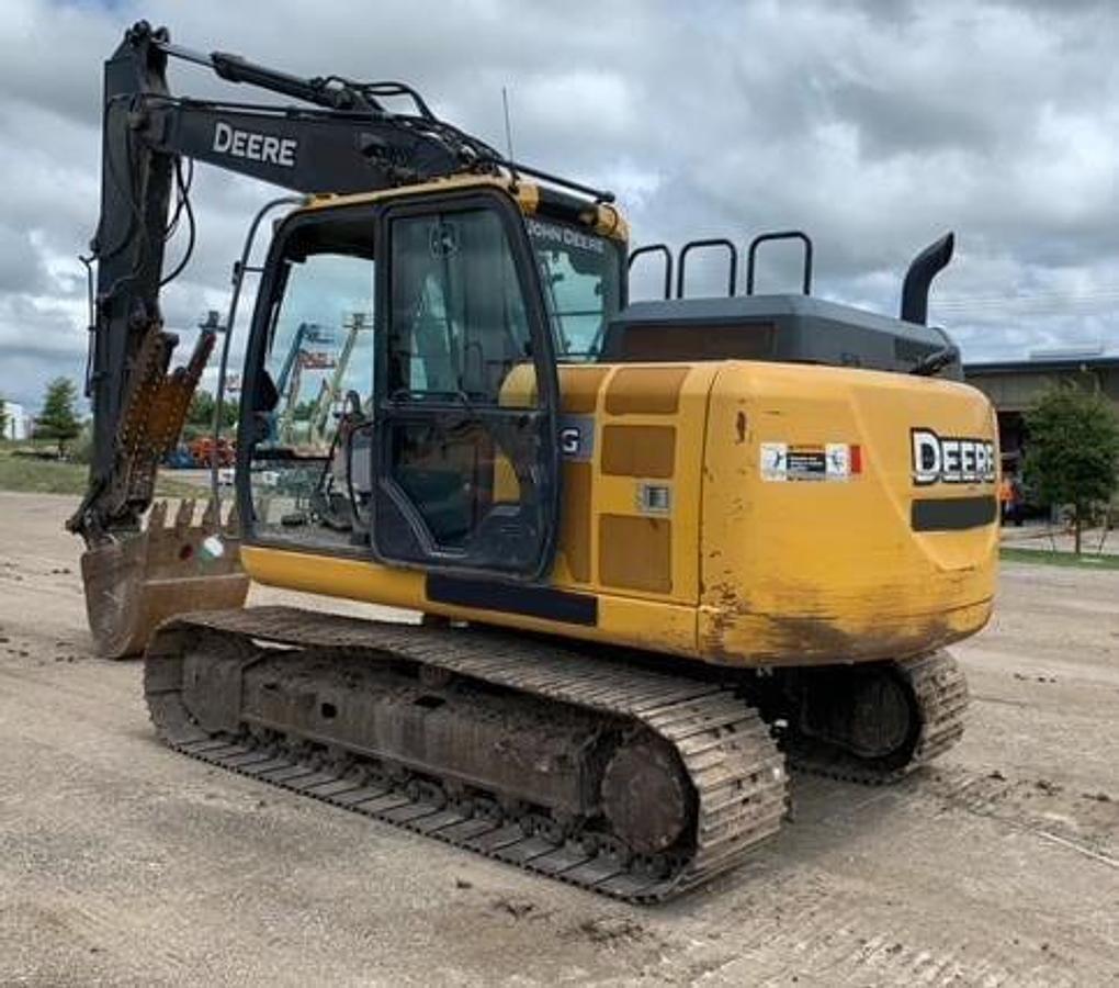 Used 2017 DEERE 130G