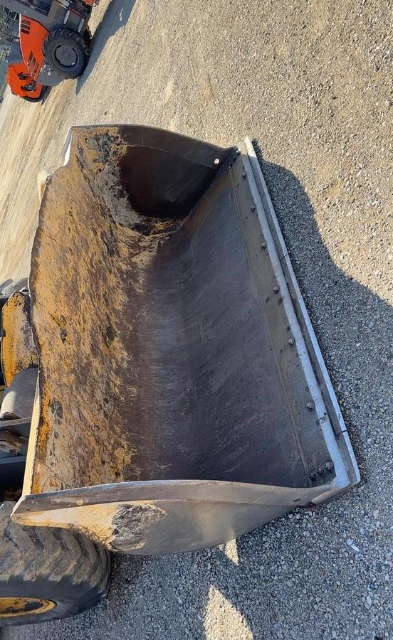 Used 2019 DEERE 524L