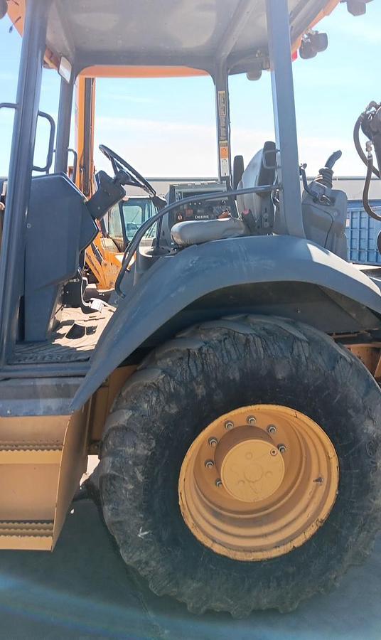 Used 2019 DEERE 310L EP