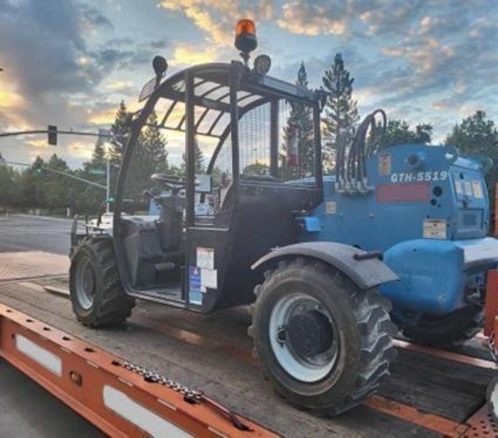 Used 2015 GENIE GTH5519
