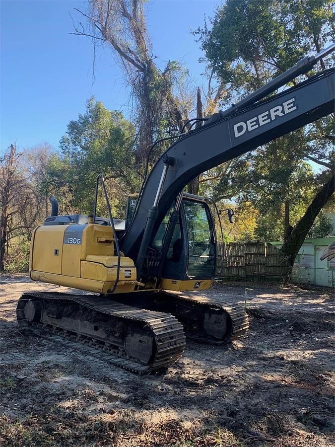 Used 2015 DEERE 130G