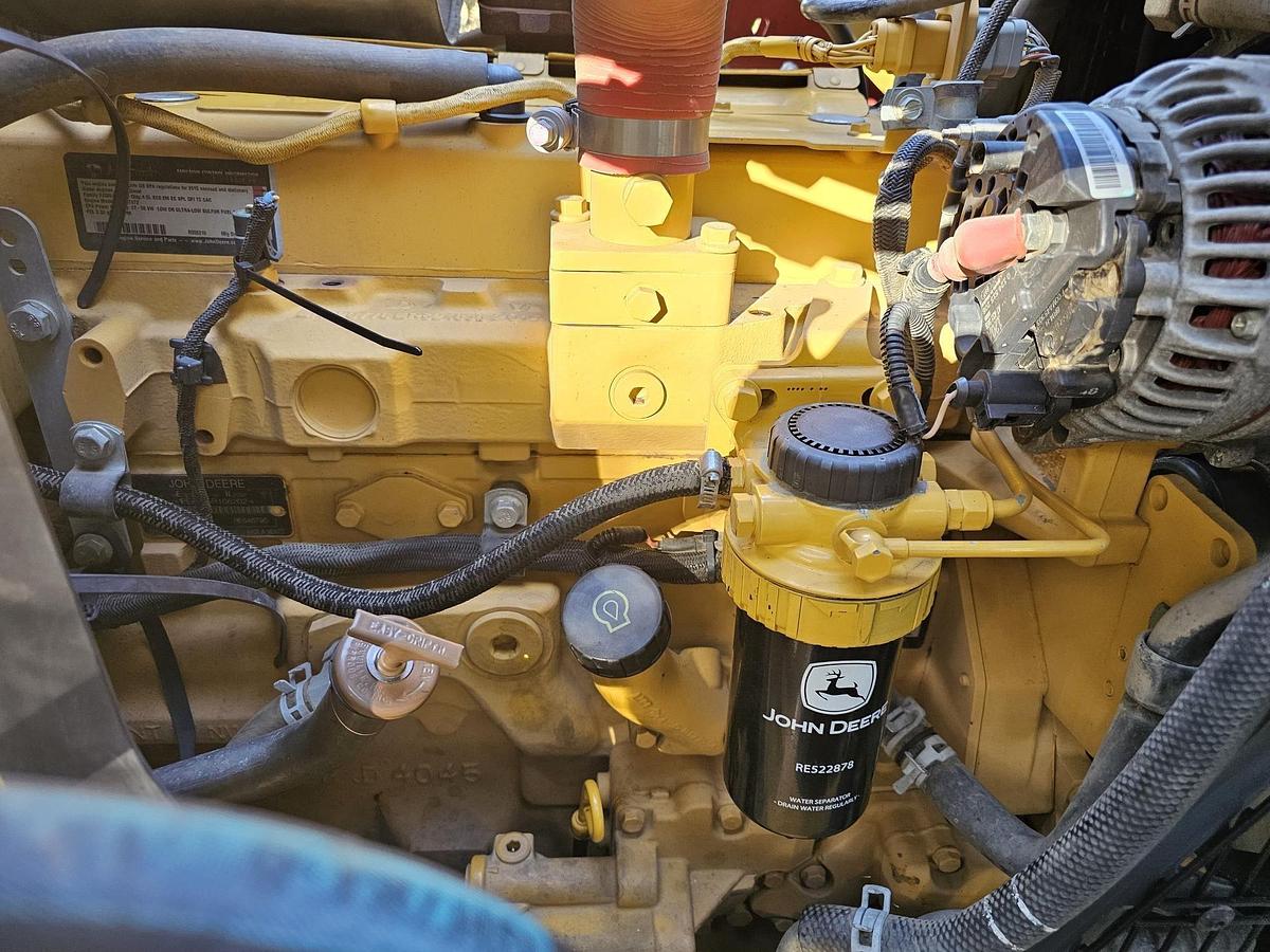 Used 2016 DEERE 310L EP